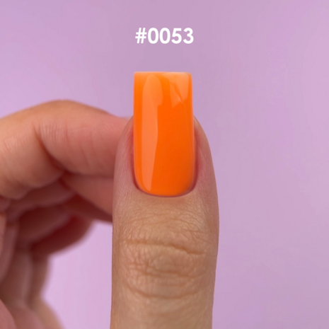 oranje builder gel van DNKa' in de kleur '0053 Dopamine' 