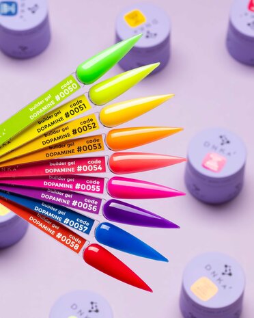 kleurrijke builder gels van DNKa' op color pop
