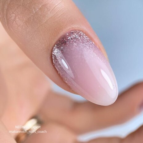 FULL GEL ARTIST | november