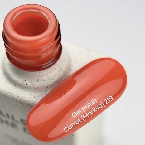 gelpolish van Nails Of The Day in de kleur 'Carrot' - oranje herfst tint
